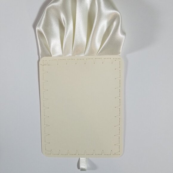 New - Men's Ivory Satin Pre-Folded Pocket Square Insert - Picture 4 of 4